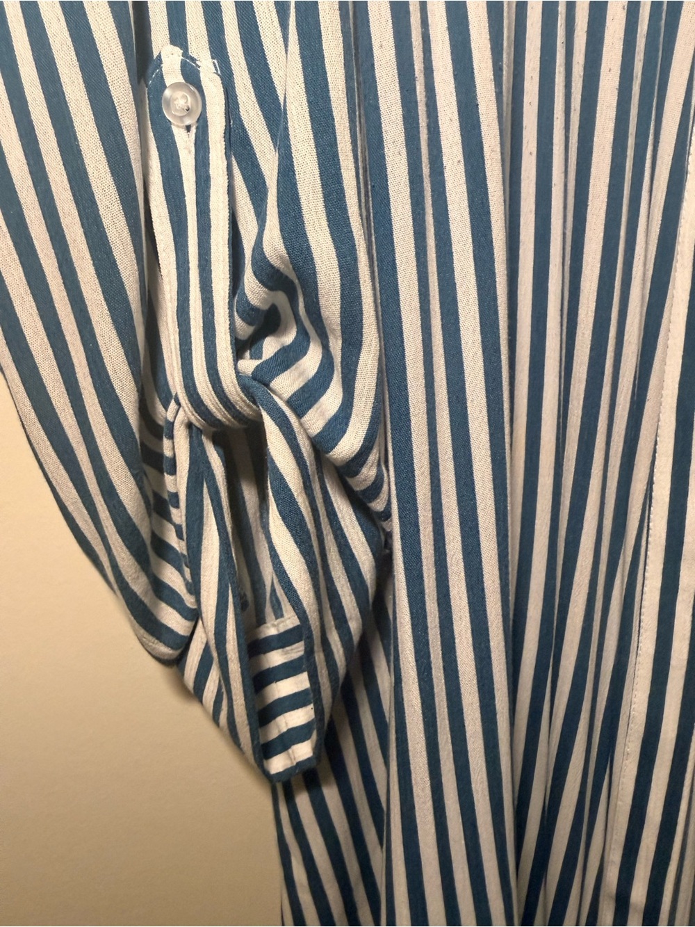 Pre-Loved Torrid Teal Blue and White Stripe Oversized Shirt Size: 2 (18-20) - Picture 5 of 8